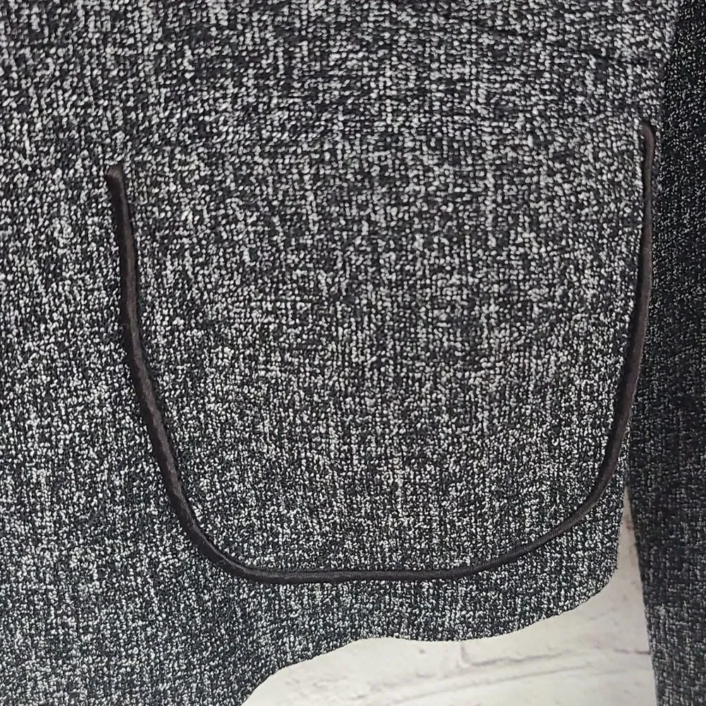 Black White Tweed Blazer Jacket Small Piped Pockets Modern Tailored Office Chic